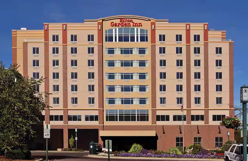 Mktmdgi mankato hilton garden inn exterior high res fixed smaller jpg
